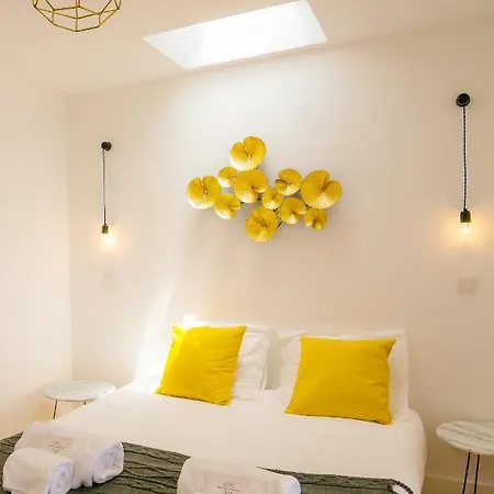 Alfama Terrace River View By Lovelystay *