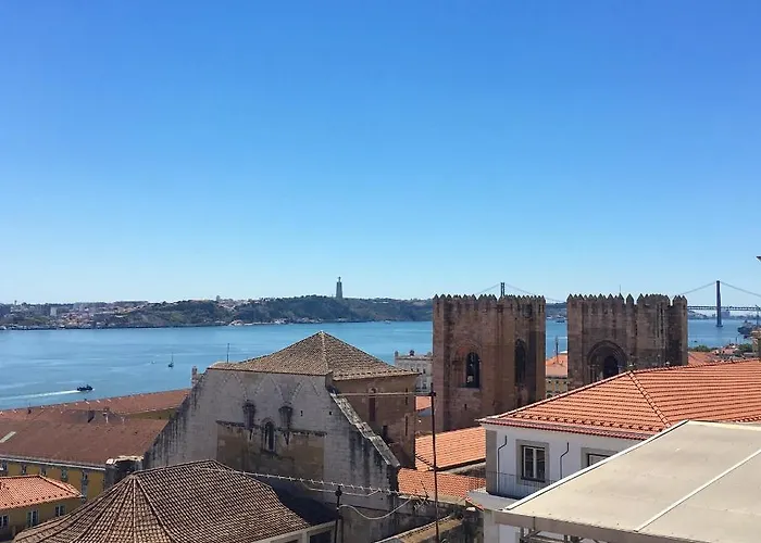 Alfama Terrace River View By Lovelystay 公寓